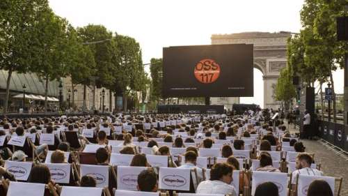 1750 éclats de rire pour la projection d’OSS 117 sur l’avenue des Champs-Élysées