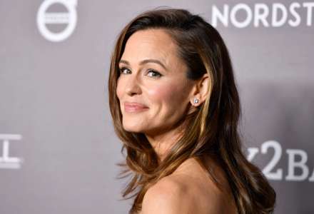 Jennifer Garner prend une « pause » avec son petit ami John Miller