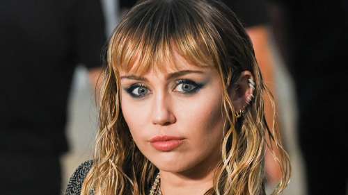 Miley Cyrus poursuivie en justice pour “Flowers” pour avoir prétendument copié la chanson de Bruno Mars