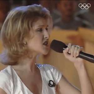 [VIDÉO] Revoyez la performance historique de Céline Dion aux Jeux olympiques d’Atlanta de 1996, visionnée en direct par plus de trois milliards de personnes