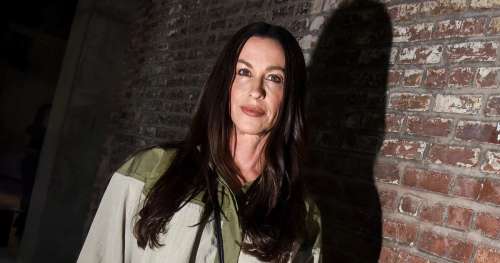 Alanis Morissette parle de « Jagged Little Pill » et de Joan Jett