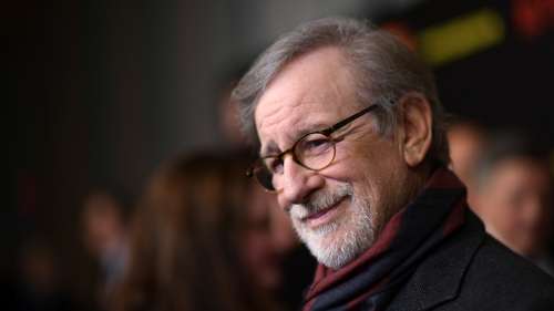 Célébration des icônes du cinéma Steven Spielberg et Carrie Fisher : –