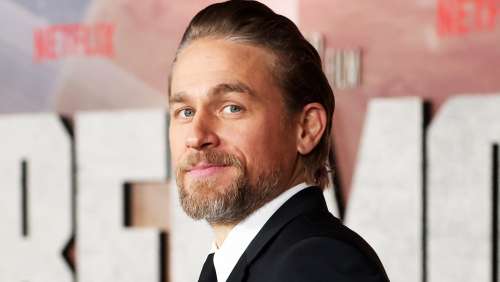 Charlie Hunnam incarnera Ed Gein dans la saison 3 de Monster sur Netflix