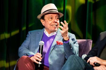 La légende brésilienne de la bossa nova, Sergio Mendes, est décédée à 83 ans – NBC New York