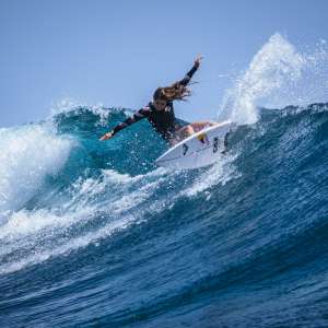 Pour la surfeuse Caroline Marks, remporter l’or olympique à Teahupo’o n’est que le début