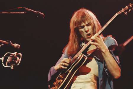 Steve Howe, légende de la guitare, parle de la création de « Fragile » et plus encore