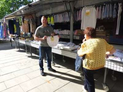 À Gaillac, il a promené ses culottes sur plus de 5 000 marchés