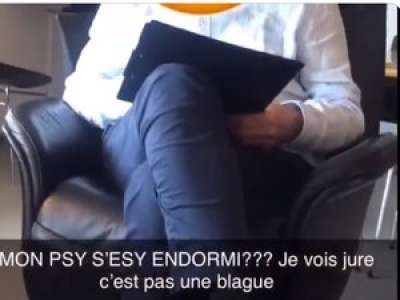 Insolite : pour sa première séance, elle filme son psy… qui s'est endormi