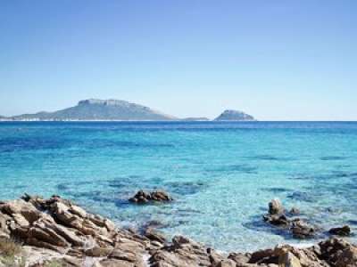 Pour booster son tourisme, la Sardaigne mise sur... le naturisme