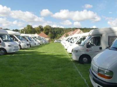 Nérac. Pourquoi près d’une centaine de camping-cars ont investi la place du foirail ?