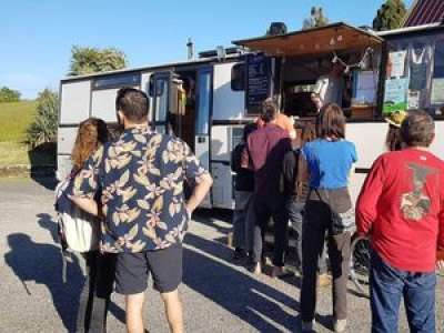 Serres-sur-Arget. Le bistrot ambulant Tayo recrée du lien