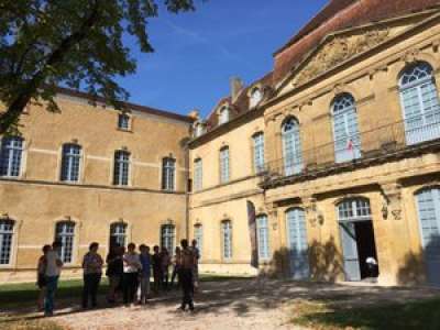 Statuettes disparues de l'abbaye retrouvées 60 ans après: 