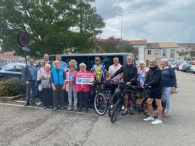 Il parcourt 700 km à vélo pour sensibiliser au don d’organes : René Lebret a fait une halte à Villeneuve-sur-Lot, ville ambassadrice