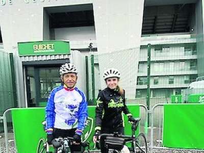 Michel et Marine pédalent 600 kilomètres entre Tarbes et Saint-Etienne pour aller encourager les Verts