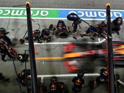  «Formule 1 : Surprise à Singapour, un intrus sur la piste pendant les essais libres»