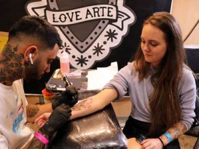 Le tatouage, un message ou une simple déco sur la peau, c’est à voir et à faire au Cahors Tattoo Show