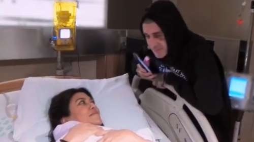 Kourtney Kardashian partage des images de la naissance de Rocky et révèle l’accouchement accidenté de Kris Jenner