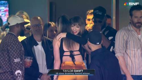 Taylor Swift se présente à nouveau en personne pour le match de Travis Kelce contre les Jets