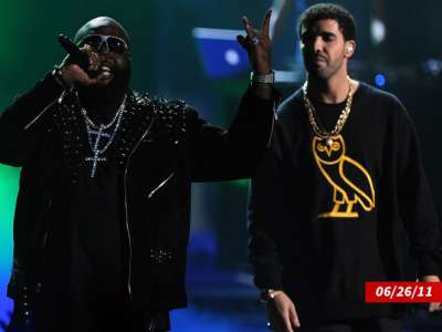 Rick Ross joue dans les rumeurs d’accident d’avion et plaisante avec Drake qui l’a abattu