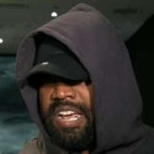 Kanye West dépose un dossier pour Bizarre New Blue Logo Trademark for Clothing