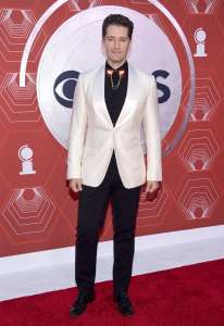 Matthew Morrison expulsé de « So You Think You Can Dance » pour avoir enfreint les protocoles