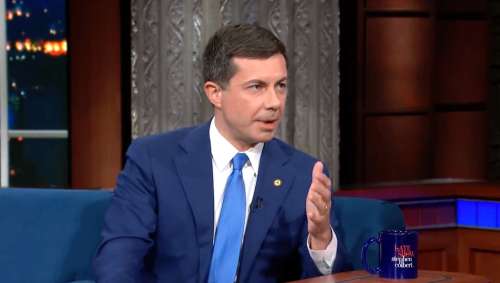 Pete Buttigieg arrête les négationnistes du GOP avec 7 mots sur la démocratie