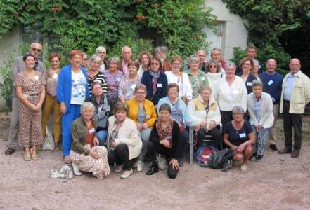 Insolite					Les anciens élèves de Sancoins se sont retrouvés