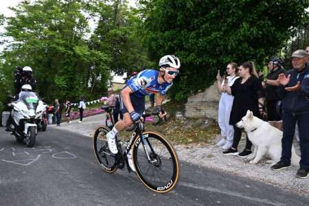 Julian Alaphilippe, une chute puis une montée finale à sa main au Czech Tour