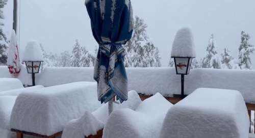 D'une fine couche dans le Massif Central et les Pyrénées à 50 cm dans les Alpes : la neige fait son retour