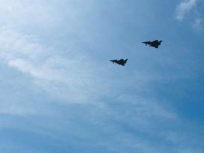 Un pilote de l'aéroclub de Chartres intercepté par un Rafale de l'armée dans un espace aérien interdit pour les JO