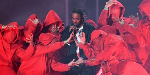 Kendrick Lamar, superstar du rap, se produira lors de la mi-temps du Super Bowl en 2025