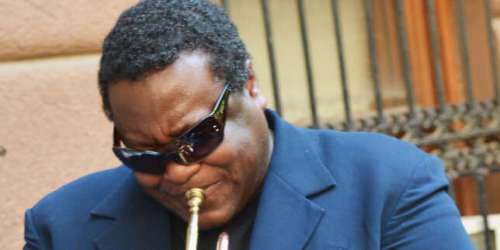 Le trompettiste américain Wallace Roney meurt à 59 ans de complications liées au Covid-19