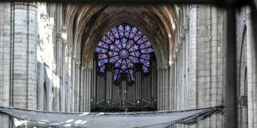 Notre-Dame de Paris : l’inspection du travail se défend de ralentir le chantier