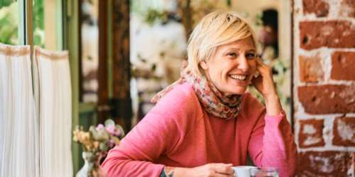 Un apéro avec Maïtena Biraben : « A 56 ans, on n’est pas une mémère »