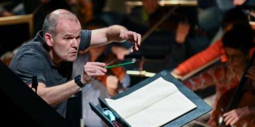 Accusé d’avoir envoyé des messages à caractère sexuel à des musiciens, le chef d’orchestre François-Xavier Roth se met en retrait de ses fonctions
