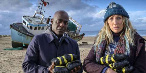 « Boat Story », sur MyCanal, et « Meurtre mode d’emploi », sur Netflix : un été sous le signe des polars british