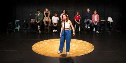 Le stand-up mis à l’honneur par Mohamed El Khatib au Théâtre du Rond-Point