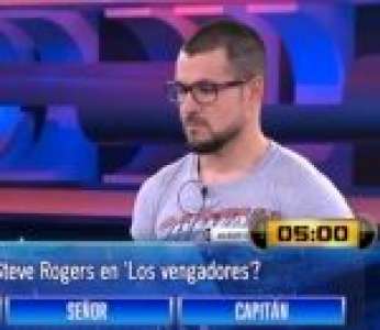 Le candidat d'un jeu télévisé se trompe alors que la réponse est sur son t-shirt  (Espagne)