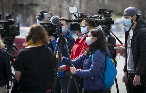 Des médias demandent à Ottawa d’agir pour les soutenir face aux géants du Web