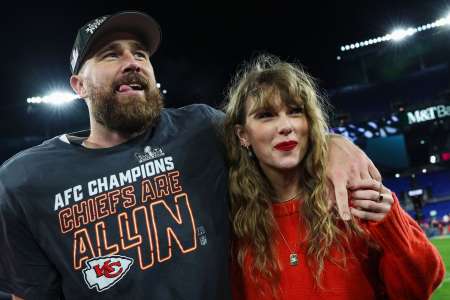 Taylor Swift et Travis Kelce trouvent du temps pour un rendez-vous romantique au lac de Côme alors qu’ils équilibrent leurs horaires chargés