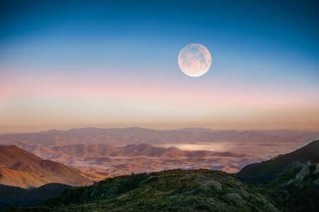 Super lune du 31 août : à quels effets s’attendre selon son signe astrologique ?