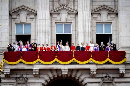 Famille royale britannique : ce couple sans aucun titre joue un rôle crucial pour la monarchie