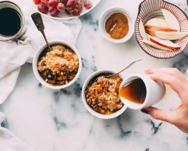 Attention piège ! Cet aliment star du petit-déjeuner est une bombe calorique pas du tout healthy