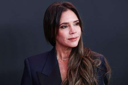 TÉMOIGNAGE. “J’ai 43 ans et des poches sous les yeux alors j’ai testé l'anti-cerne de Victoria Beckham et voilà le résultat”