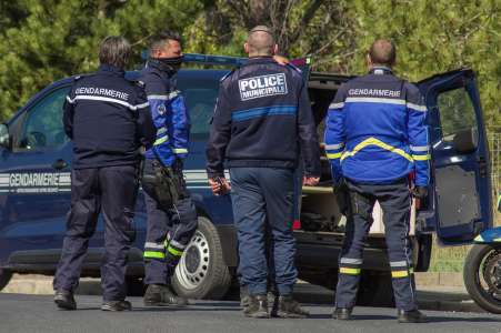 Vendée : elle est tranquillement dans son jardin sans se douter de ce qui va la toucher en pleine tête