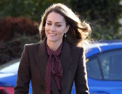 Cancer de Kate Middleton : look très sage et couleurs automnales pour sa première sortie depuis la fin de sa chimio