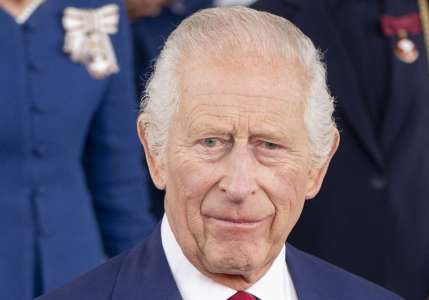 Charles III pied et poings liés : son caillou dans la chaussure continue de grossir malgré les menaces