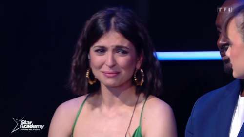 Lucie Bernardoni et Michael Goldman en couple ? Ce geste en plein prime de la Star Academy n’a échappé à personne