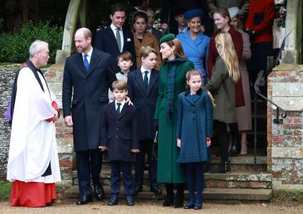  «Prince William : cette vidéo charmante témoigne de son incroyable complicité avec les enfants»

ou

«Prince William, une complicité adorable avec les enfants dévoilée dans cette vidéo»

ou encore

«Découvrez la complicité touchante du prin