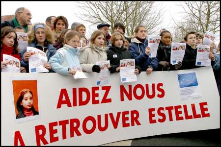 “Continuer à pédaler sans…” : le témoignage déchirant du père d’Estelle Mouzin face à Monique Olivier